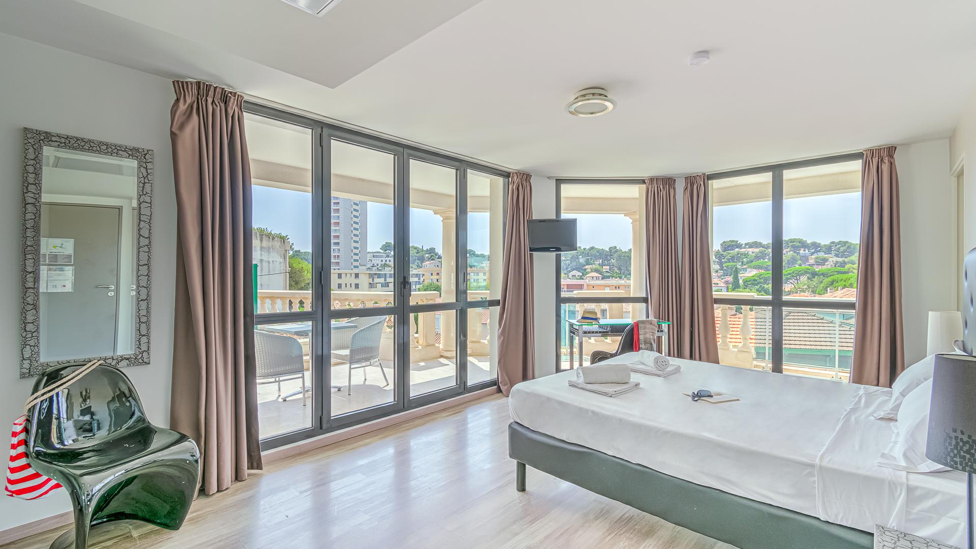 Adonis Carry Le Rouet - Adriana Aparthotel ภายนอก รูปภาพ